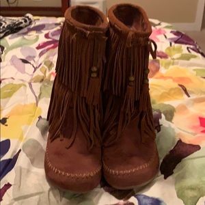 Fringe Boots